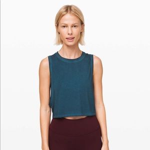 Lululemon muscle crop tank